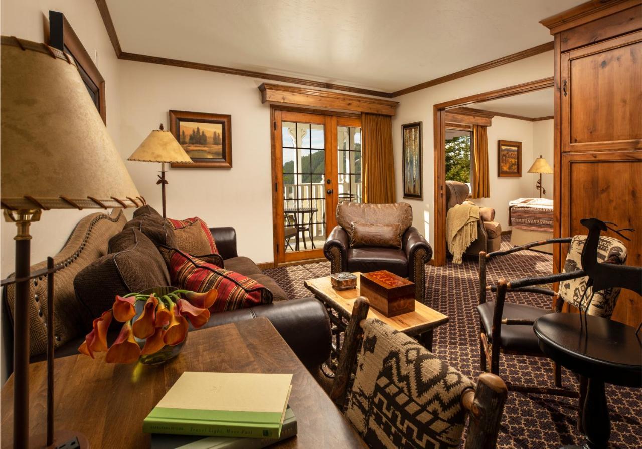 Parkway Inn Of Jackson Hole Exterior photo