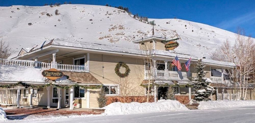 Parkway Inn Of Jackson Hole Exterior photo
